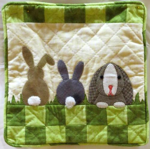 HDC-601-Bunny-Hop-Pillow-Jeffrey